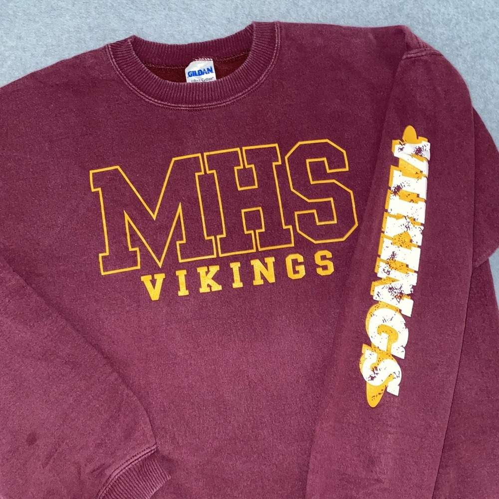 Vtg Mills High School MHS Vikings Sweatshirt Men's M Maroon Crewneck Sleeve Logo - Picture 2 of 14